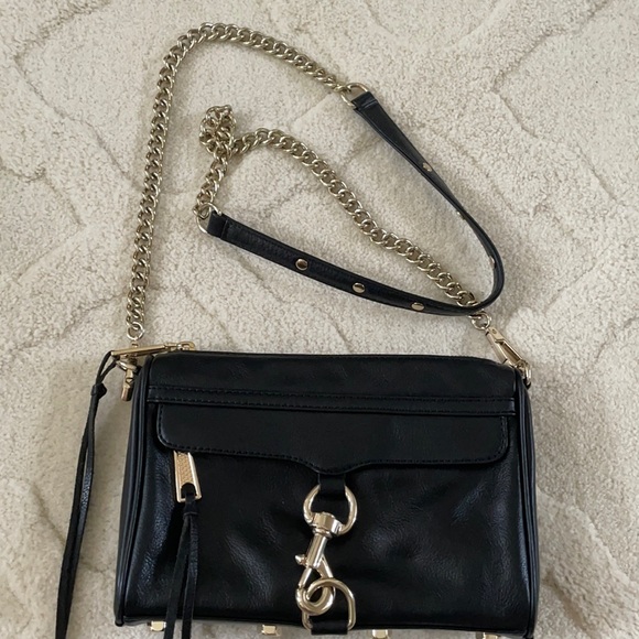 Rebecca Minkoff Handbags - Rebecca Minkoff crossbody
